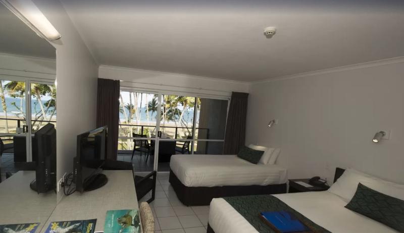 Castaways Resort & Spa On Mission Beach Luaran gambar